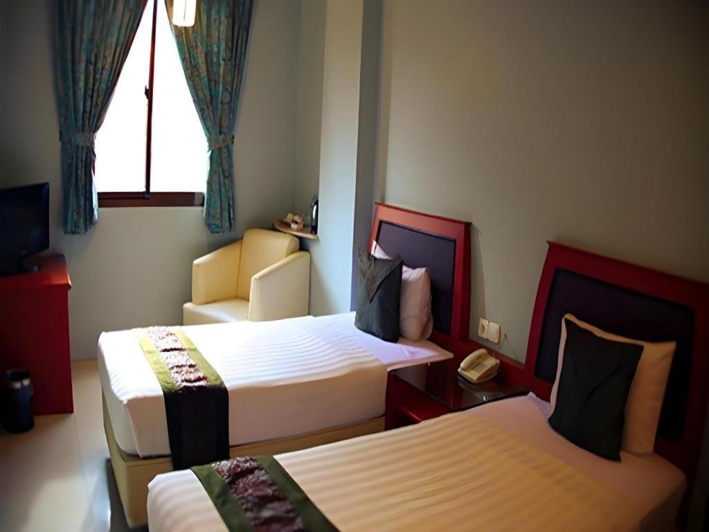 Rama Garden Hotel Палу Экстерьер фото